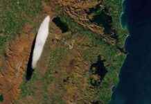 Bizarre ‘Pet Cloud’ Reappears Above Favorite Spot in New Zealand – View from Space news-29102024-142043