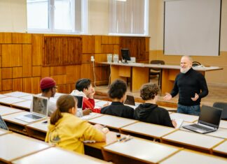 Jain Deemed To Be University Faculty Of Engineering And Technology: Why Choose It?